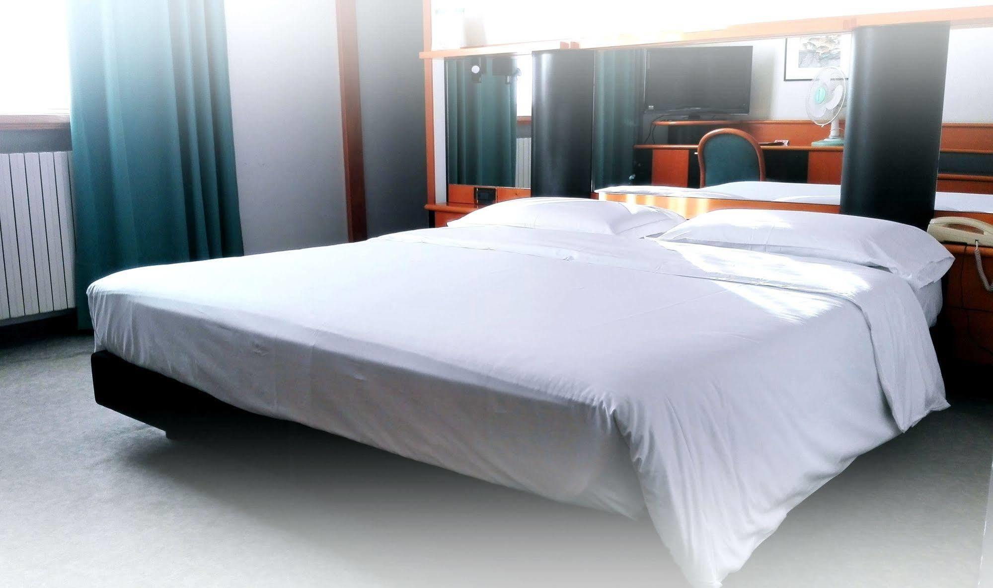 פלטרה Hotel Casagrande מראה חיצוני תמונה